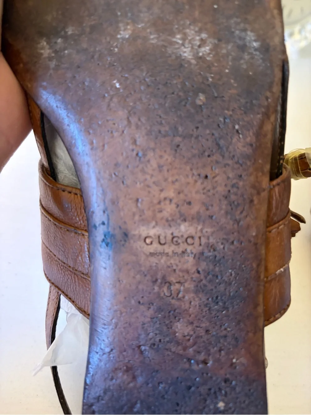 Gucci Brown Leather Thong Sandals with Gold Accents